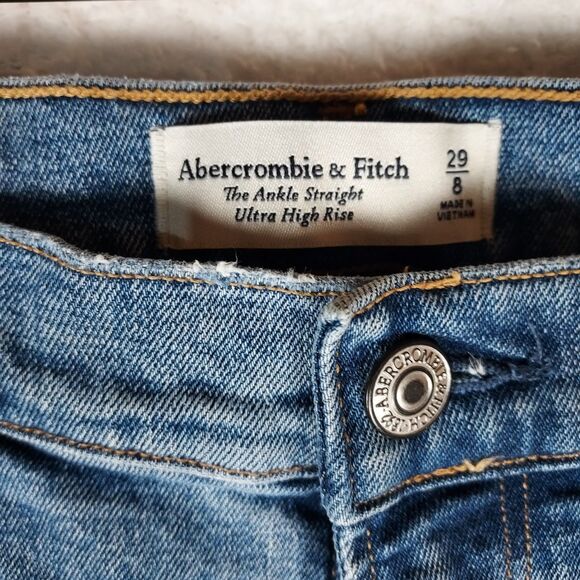 Abercrombie & Fitch Womens Size 29/8 The Ankle Straight Ultra High Rise Jeans - Picture 4 of 9